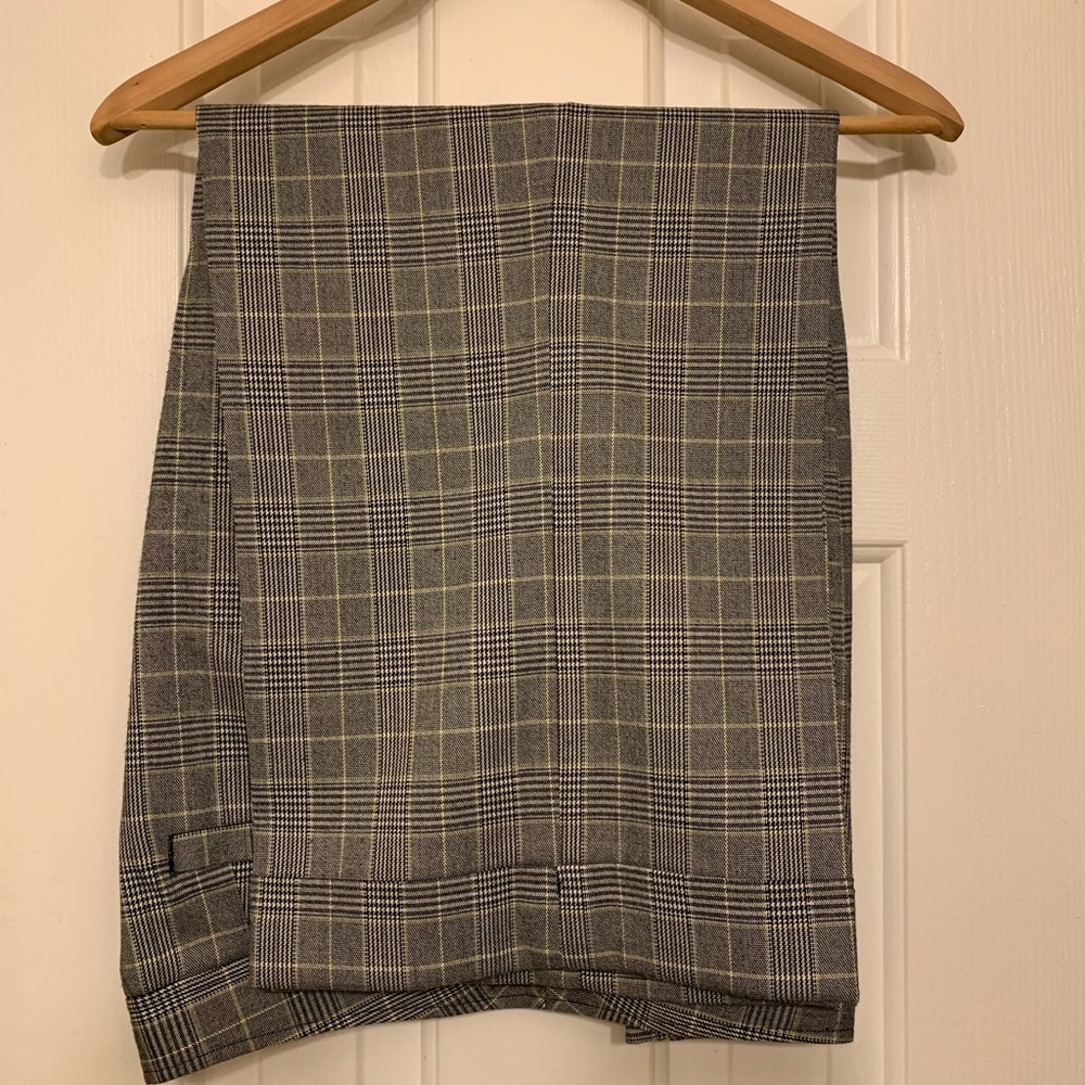 Business Casual Black and White Plaid Capri